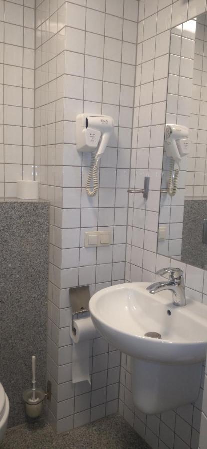 Готель Uroczysko Porszewice - Osrodek Konferencyjno-Rekolekcyjny Паб'яніце Екстер'єр фото