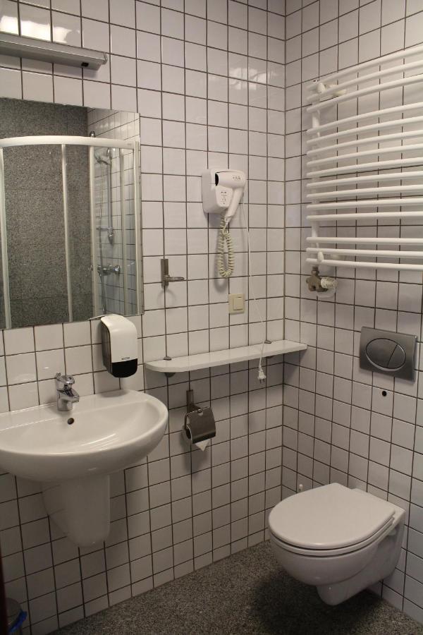 Готель Uroczysko Porszewice - Osrodek Konferencyjno-Rekolekcyjny Паб'яніце Екстер'єр фото